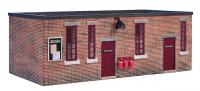 44-0054R Bachmann Scenecraft Depot Mess Room and Toilet